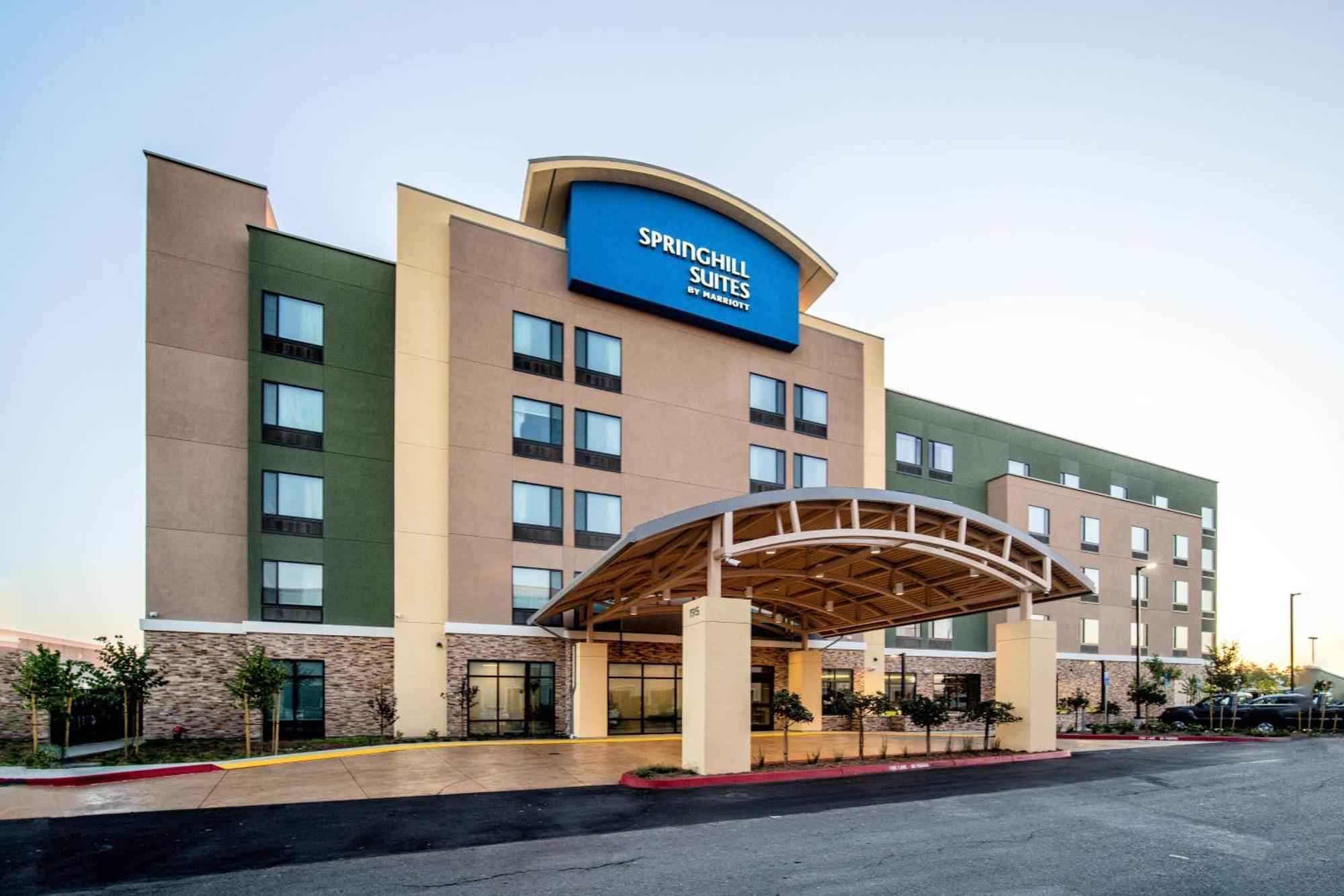Springhill Suites By Marriott Oakland Airport Exterior photo